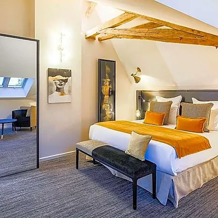 Otel Chateau De Maraval 4*